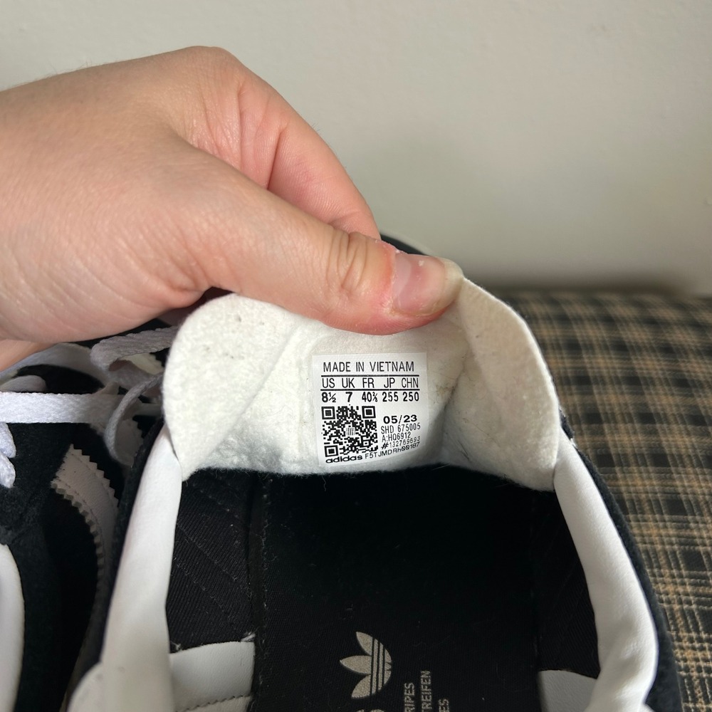 EUC Adidas Sneaker Gazelle Bold Size 8.5 Black White Triple Platform - Picture 5 of 6